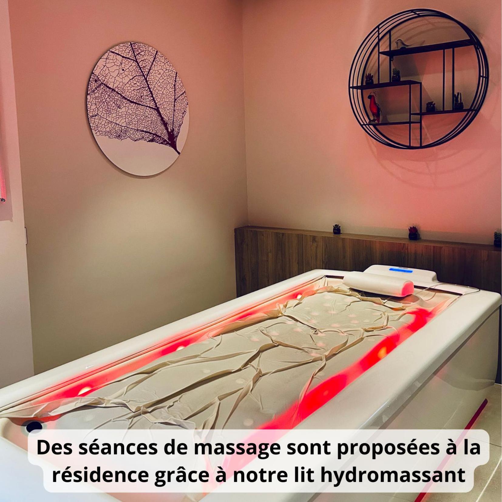 Domitys La Roze De Seine Aparthotel Saint-Aubin-les-Elbeuf Bagian luar foto